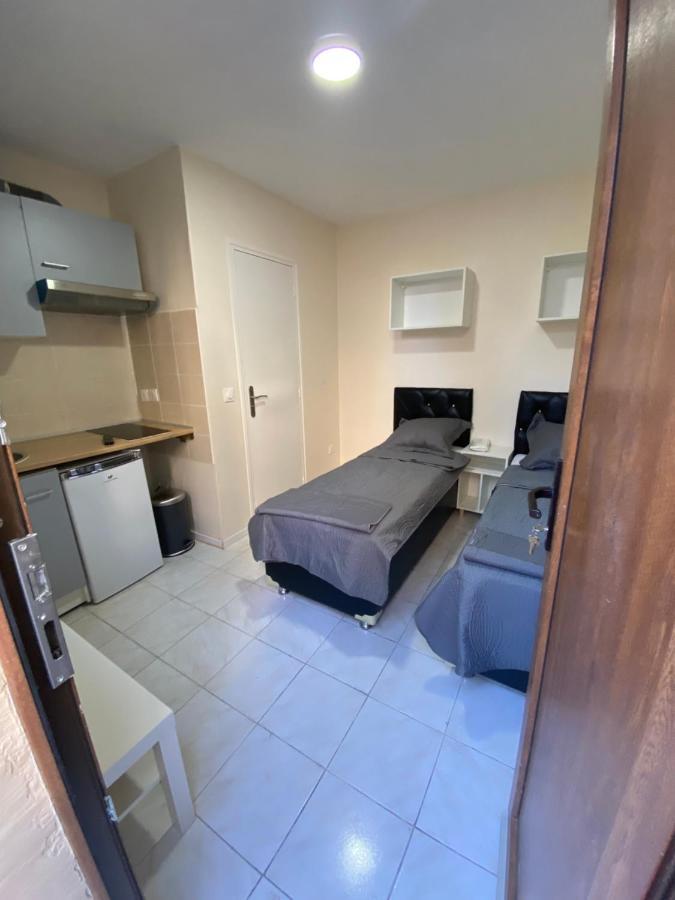 Rent Appart - La Garenne Colombes Exterior photo